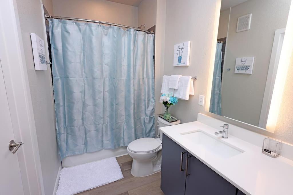 Comfortable Getaway Downtown Htx Houston Esterno foto