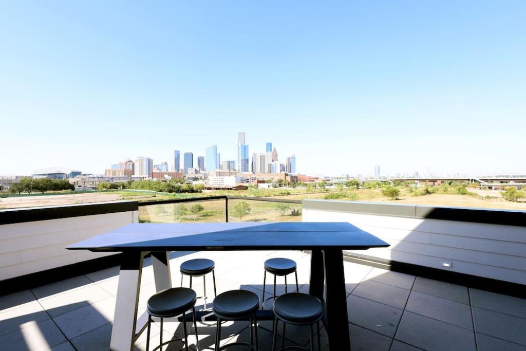Comfortable Getaway Downtown Htx Houston Esterno foto